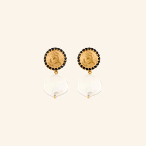 Pair of gold plated earrings disc with pearl