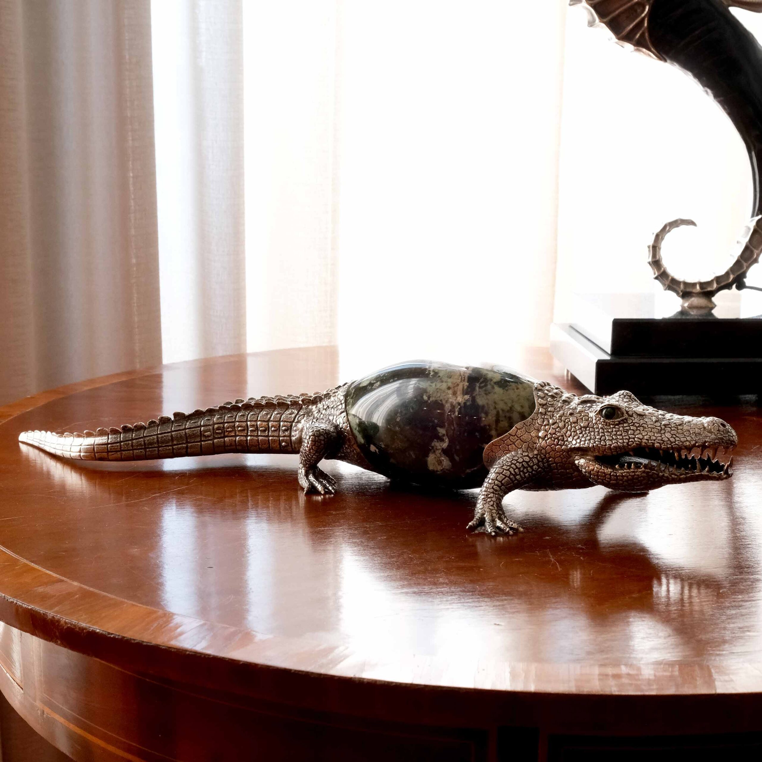 Natural stone crocodile - Image 2