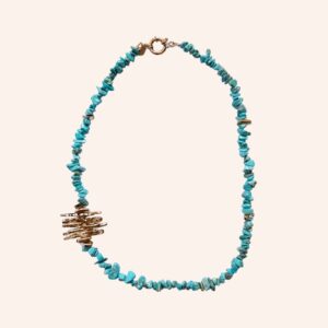 Colar wood com turquesas dourado