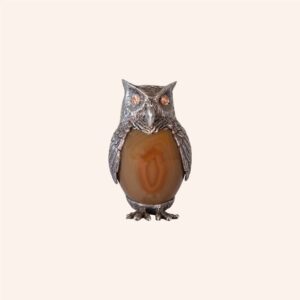Owl with agate