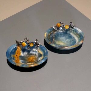 Alternative view of Taça folhas onyx azul