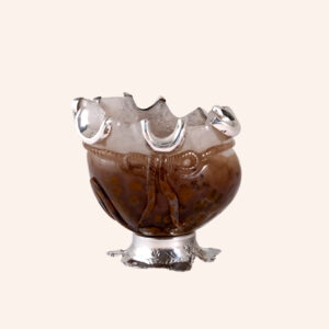 Brown agate bow cup