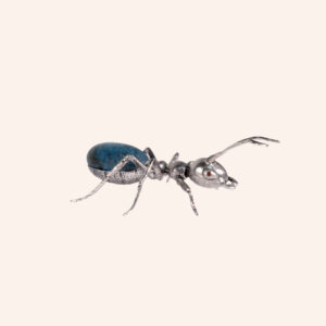 Ant queen blue
