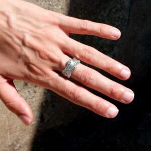 Alternative view of Agate ring