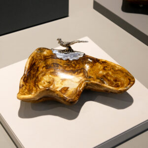Alternative view of Taça aragonite com faisão
